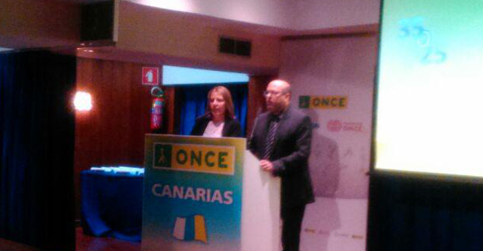Foto = Presentadores: De izquierda a derecha, Lucía Martín y José Antonio López.